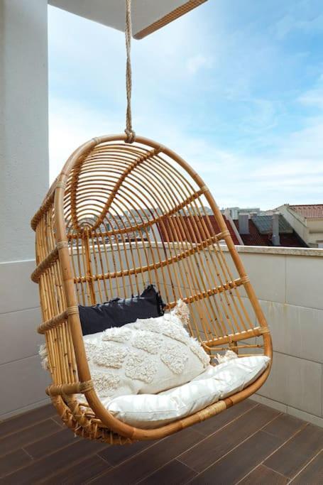 Lisbon Central Apartment With Balcony Eksteriør billede